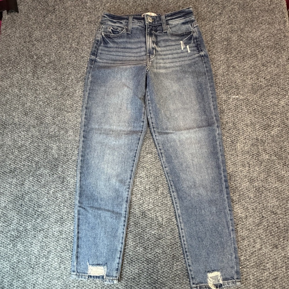 SO Jeans Juniors High Rise Mom Jean Crop Distressed 0/24